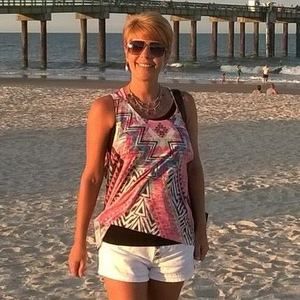 Meet your Posher, Tracy